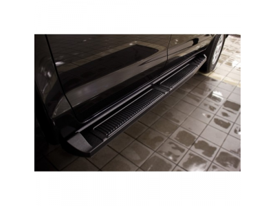 Пороги металлические для Toyota Hilux 2011-2013,2013-2015 от РУССКАЯ АРТЕЛЬ Пороги металлические для Toyota Hilux 2011-2013,2013-2015