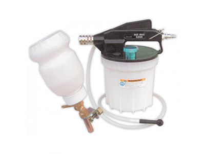 Приспособление для замены тормозной жидкости с заливным бачком от LICOTA Приспособление для замены тормозной жидкости с заливным бачком