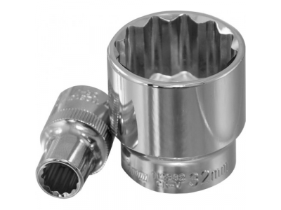 Головка торцевая 12 гранная 1/2"DR 15 мм., Ombra 112315