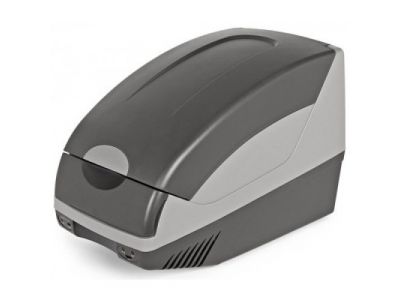 Холодильник Skoda Thermoelectric cooling box 15L, артикул 5L0065400 от VAG Холодильник Skoda Thermoelectric cooling box 15L, артикул 5L0065400