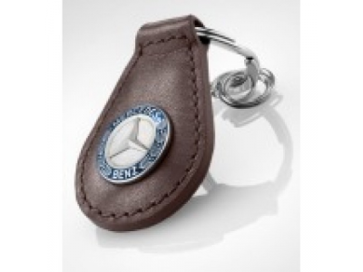 Кожаный брелок Mercedes Key ring, Classic, Brown Leather, артикул B66041522 от Mercedes Кожаный брелок Mercedes Key ring, Classic, Brown Leather, артикул B66041522