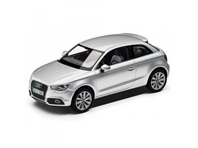 Модель автомобиля Audi A1 Ice Silver, Scale 1 43, артикул 5011001013 от VAG Модель автомобиля Audi A1 Ice Silver, Scale 1 43, артикул 5011001013
