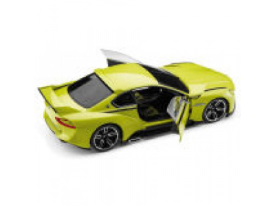 Модель автомобиля BMW 3.0 CSL Hommage от BMW Модель автомобиля BMW 3.0 CSL Hommage