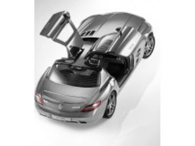 Модель Mercedes-Benz SLS AMG, Silver, Scale 1:18 от Mercedes Модель Mercedes-Benz SLS AMG, Silver, Scale 1:18