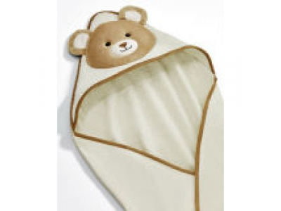 Детское полотенце-капюшон Mercedes-Benz Carl Hooded Towel, Cream / Beige от Mercedes Детское полотенце-капюшон Mercedes-Benz Carl Hooded Towel, Cream / Beige