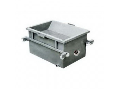 Емкость для сбора отработанного масла, установка на яму